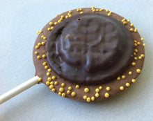 Load image into Gallery viewer, 5 x Chocolate Biscuit Lollies
