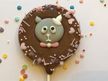 Load image into Gallery viewer, Kitty Cat Milk Chocolate Lollies
