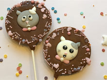 Load image into Gallery viewer, Kitty Cat Milk Chocolate Lollies
